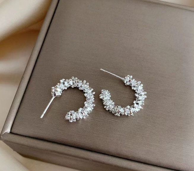 C形銀耳環 C-Shaped Silver Earrings