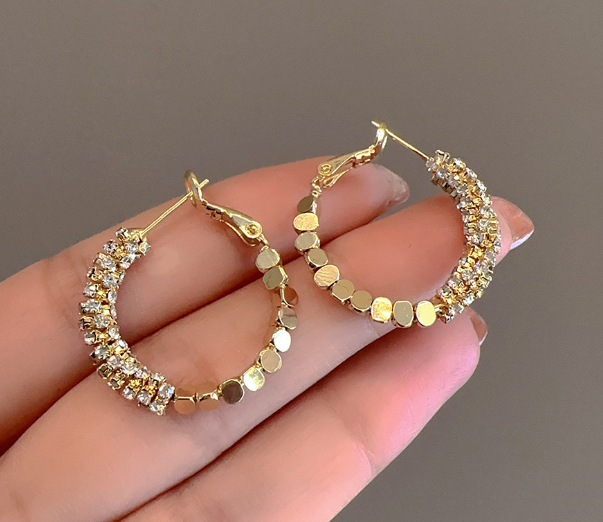 串珠耳環 Beaded Hoop Earrings