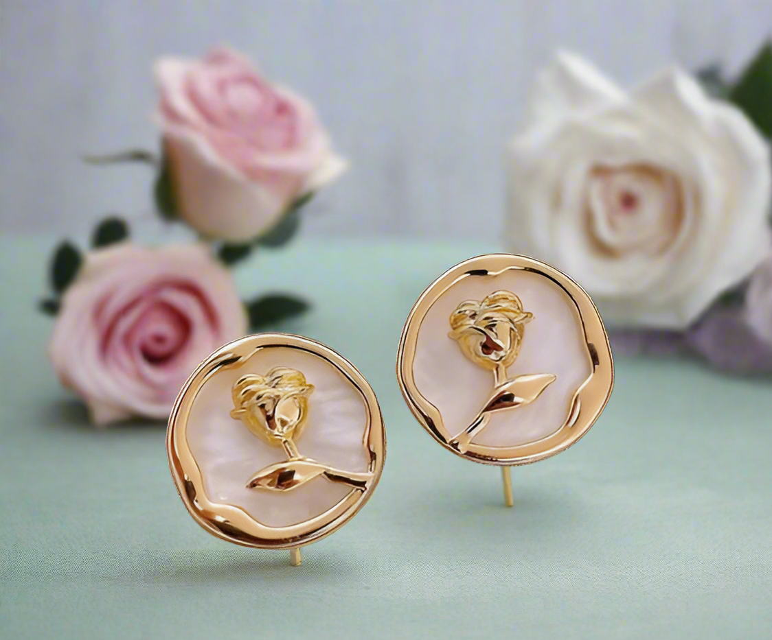 Shell Rose Earrings 貝瑰耳環